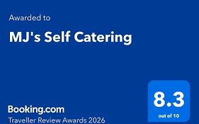 Mj'S Self Catering